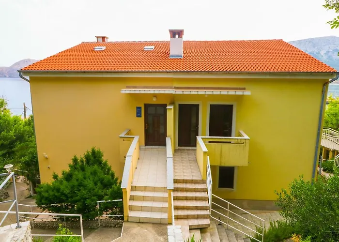 Apartments Ines